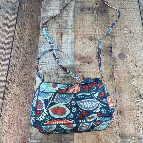Vera Bradley nomadic floral crossbody bag - Picture 9 of 12